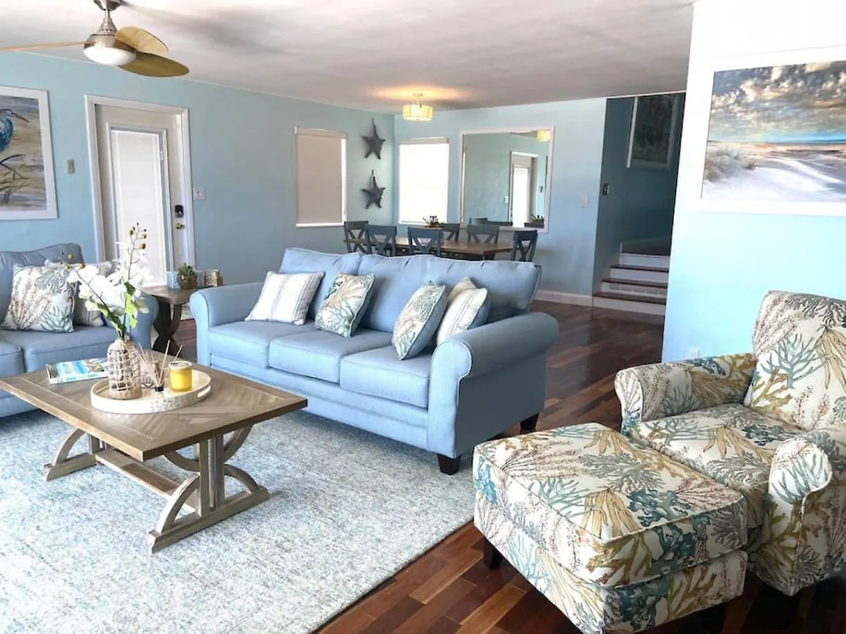 Manatee Manor Beachfront Retreat Daytona Beach 0*,  United States